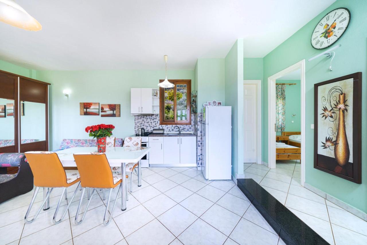 Villa Melina 2 Koinira Eksteriør bilde